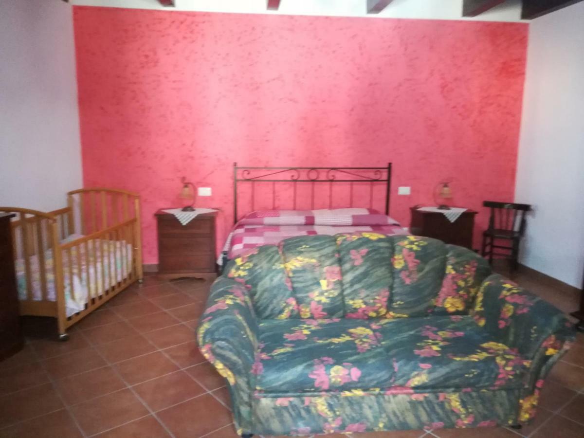 Borgo Degli Amici Villa Faicchio Exterior photo